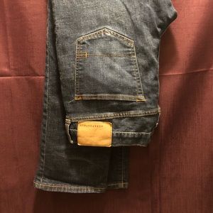 Aeropostale Men’s Slim Straight Leg